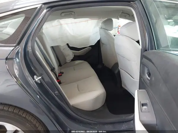 1HGCY1F24RA017977 2024 HONDA ACCORD - Image 8