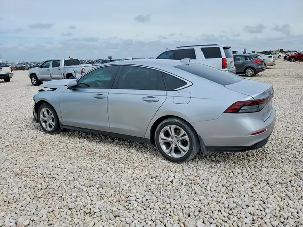 1HGCY1F24RA091058 2024 HONDA ACCORD - Image 2