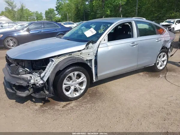 1HGCY1F24RA093182 2024 HONDA ACCORD - Image 2