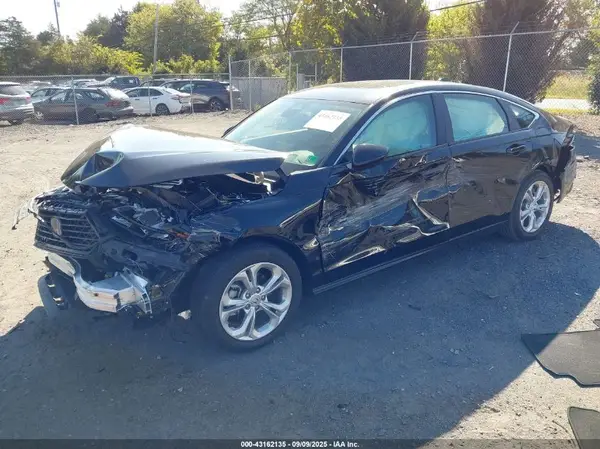1HGCY1F24SA007665 2025 HONDA ACCORD - Image 2