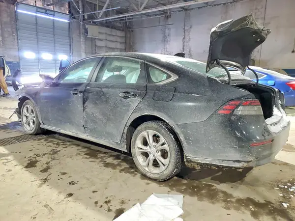 1HGCY1F24SA065761 2025 HONDA ACCORD - Image 2