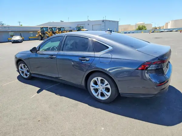 1HGCY1F25PA004362 2023 HONDA ACCORD - Image 2