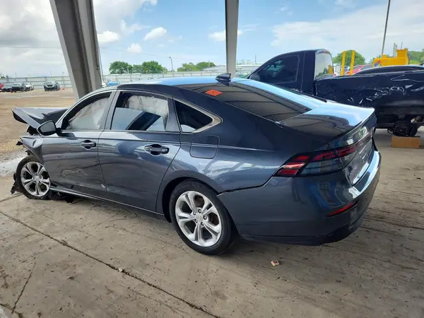 1HGCY1F25RA017776 2024 HONDA ACCORD - Image 2