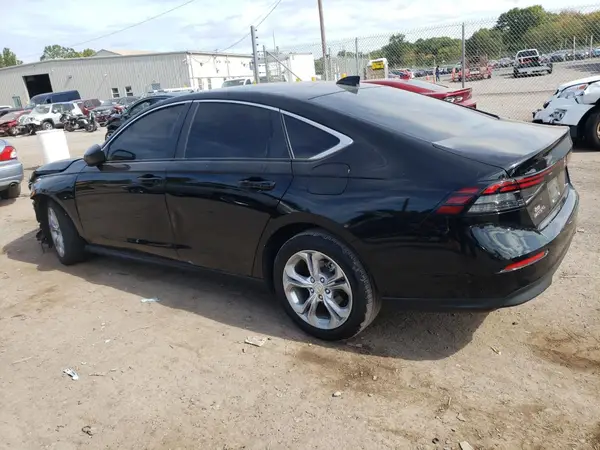 1HGCY1F25RA030284 2024 HONDA ACCORD - Image 2