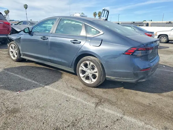 1HGCY1F25RA041771 2024 HONDA ACCORD - Image 2