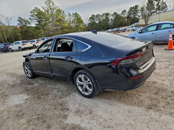 1HGCY1F25RA062930 2024 HONDA ACCORD - Image 2