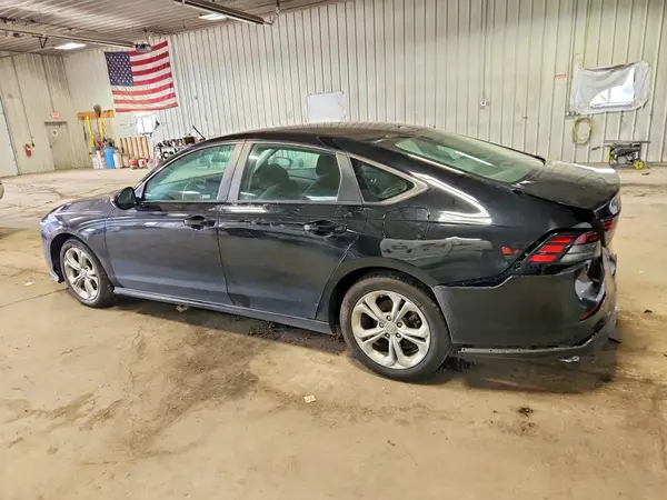 1HGCY1F25RA077752 2024 HONDA ACCORD - Image 2