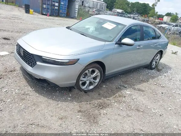 1HGCY1F25RA093174 2024 HONDA ACCORD - Image 2