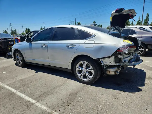 1HGCY1F25SA014477 2025 HONDA ACCORD - Image 2