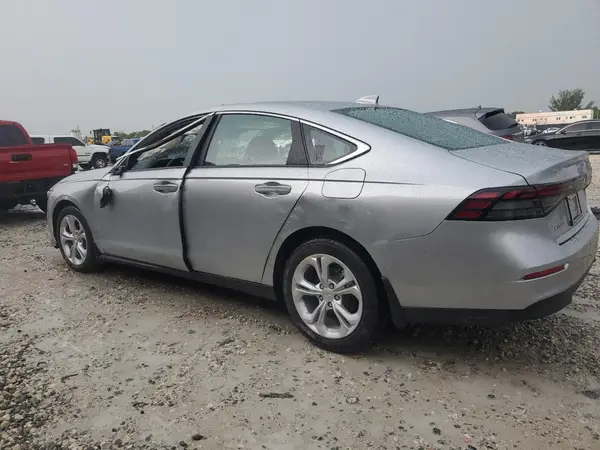 1HGCY1F25SA025821 2025 HONDA ACCORD - Image 2