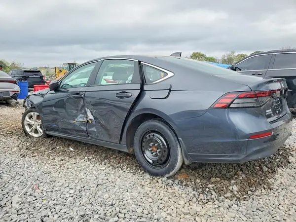 1HGCY1F25SA027391 2025 HONDA ACCORD - Image 2