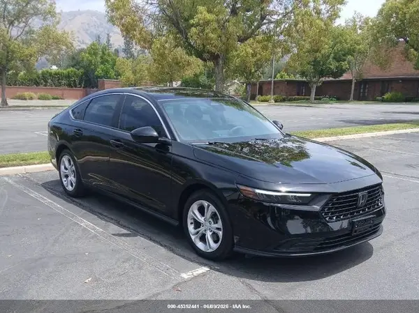 1HGCY1F25SA043767 2025 HONDA ACCORD - Image 1