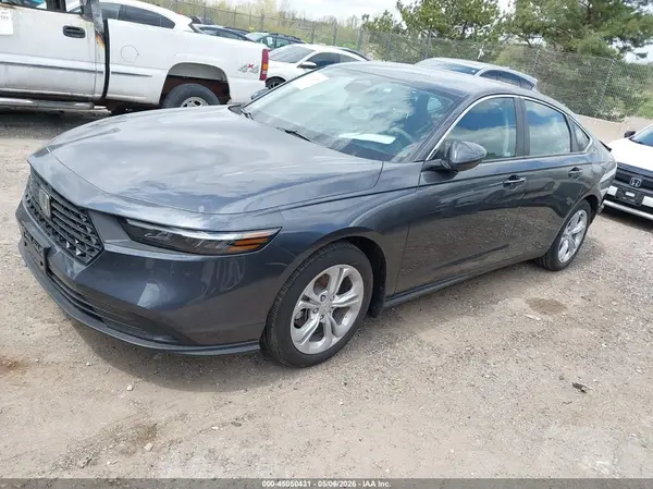 1HGCY1F25SA071665 2025 HONDA ACCORD - Image 2