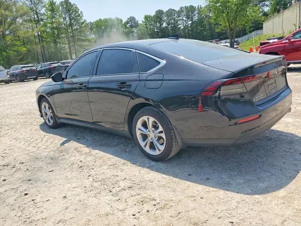 1HGCY1F25SA074498 2025 HONDA ACCORD - Image 2