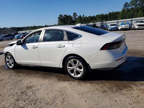 1HGCY1F26RA022422 2024 HONDA ACCORD - Image 2