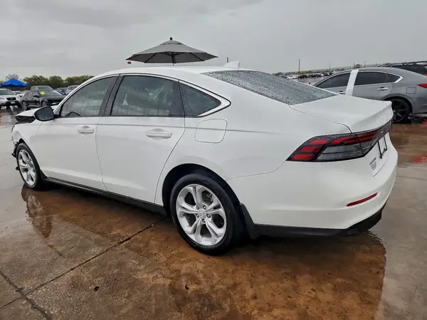 1HGCY1F26RA024493 2024 HONDA ACCORD - Image 2