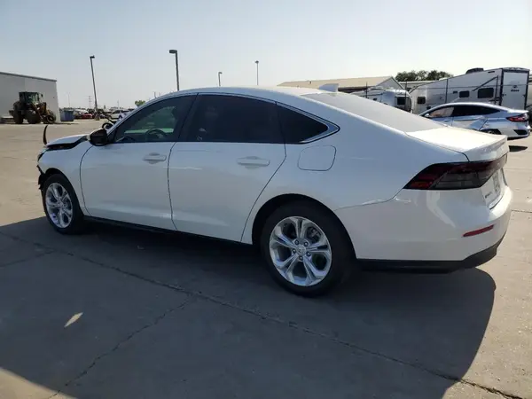1HGCY1F26RA029631 2024 HONDA ACCORD - Image 2
