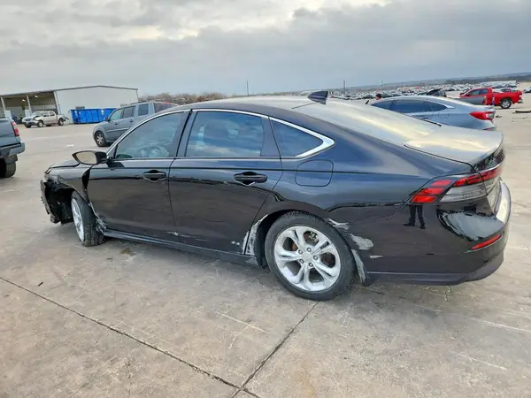 1HGCY1F26RA036661 2024 HONDA ACCORD - Image 2