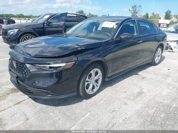 1HGCY1F26RA044498 2024 HONDA ACCORD - Image 2