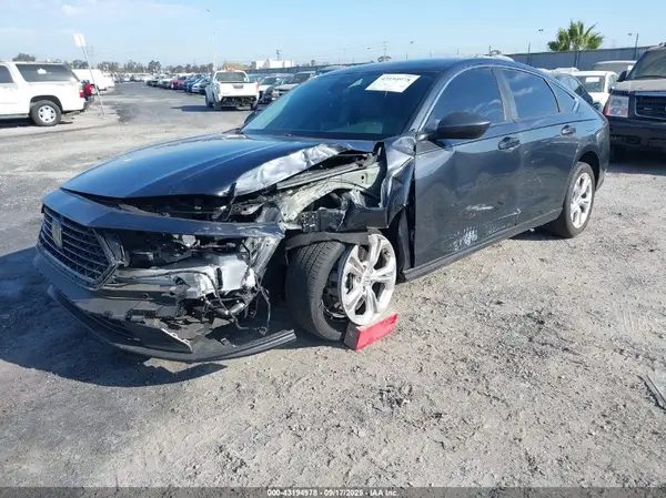 1HGCY1F26RA068736 2024 HONDA ACCORD - Image 2
