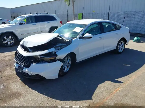 1HGCY1F26RA078375 2024 HONDA ACCORD - Image 2