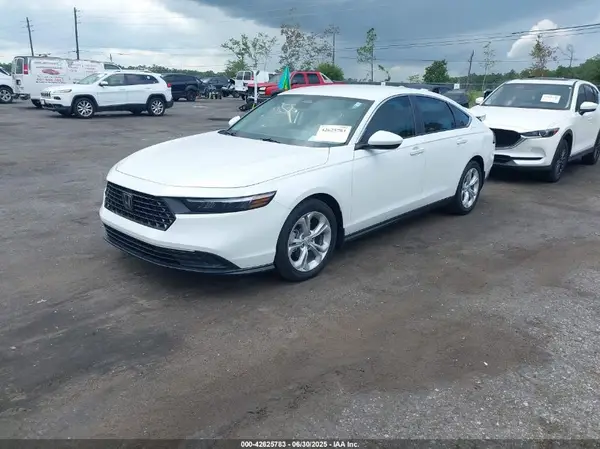 1HGCY1F26RA079364 2024 HONDA ACCORD - Image 2