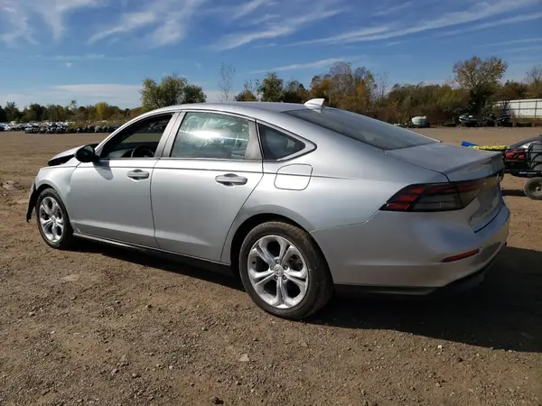 1HGCY1F26RA091062 2024 HONDA ACCORD - Image 2