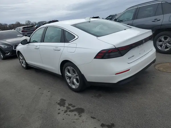1HGCY1F27PA010471 2023 HONDA ACCORD - Image 2