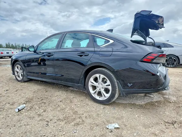 1HGCY1F27RA000106 2024 HONDA ACCORD - Image 2
