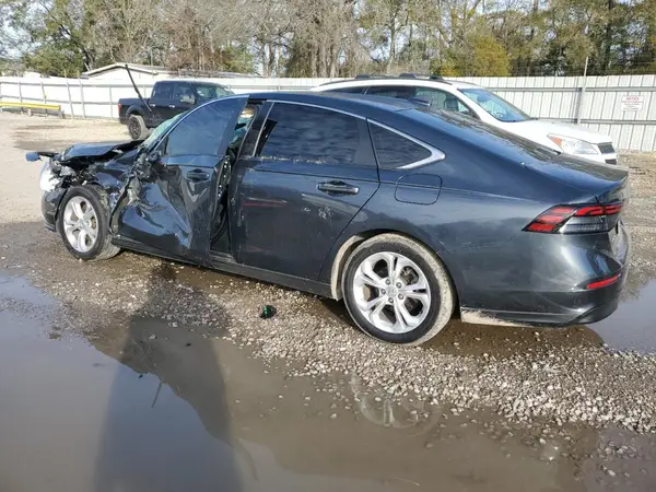 1HGCY1F27RA002924 2024 HONDA ACCORD - Image 2