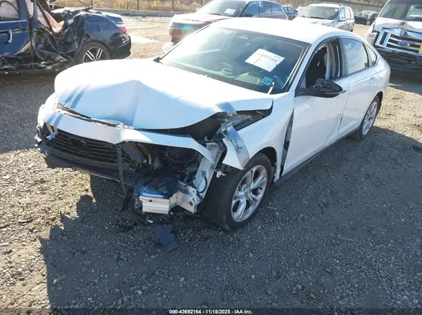 1HGCY1F27RA012983 2024 HONDA ACCORD - Image 2