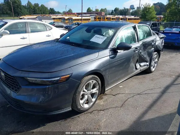 1HGCY1F27RA020114 2024 HONDA ACCORD - Image 2