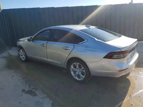 1HGCY1F27RA021179 2024 HONDA ACCORD - Image 2