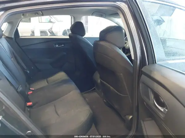 1HGCY1F27RA066963 2024 HONDA ACCORD - Image 8