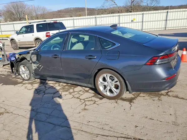 1HGCY1F27RA080426 2024 HONDA ACCORD - Image 2
