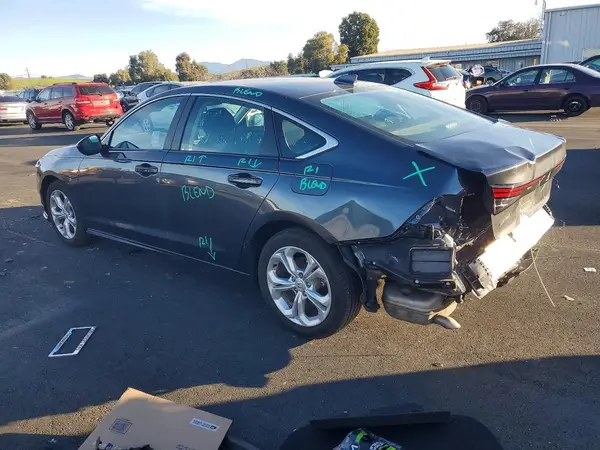 1HGCY1F27RA080913 2024 HONDA ACCORD - Image 2