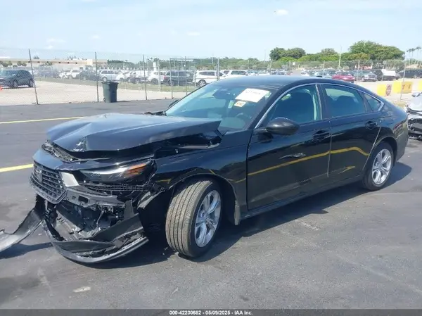 1HGCY1F27SA014125 2025 HONDA ACCORD - Image 2