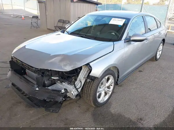 1HGCY1F27SA044399 2025 HONDA ACCORD - Image 2