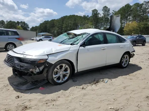 1HGCY1F28PA035721 2023 HONDA ACCORD - Image 1