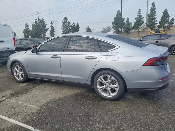 1HGCY1F28RA010448 2024 HONDA ACCORD - Image 2