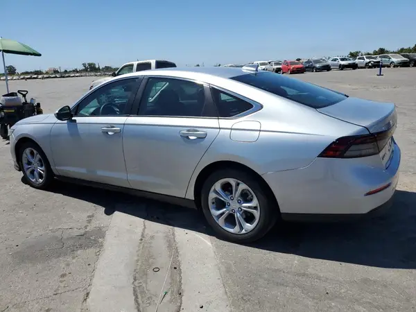 1HGCY1F28RA021126 2024 HONDA ACCORD - Image 2