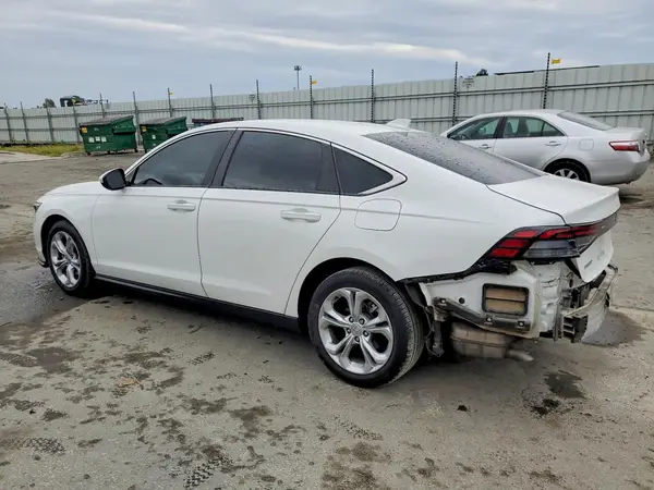 1HGCY1F28RA024043 2024 HONDA ACCORD - Image 2