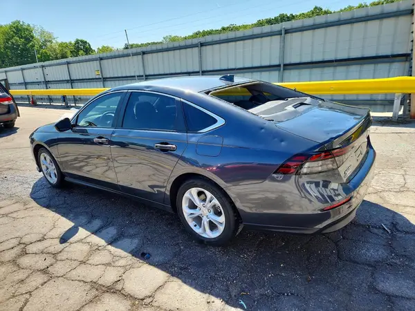 1HGCY1F28RA024768 2024 HONDA ACCORD - Image 2