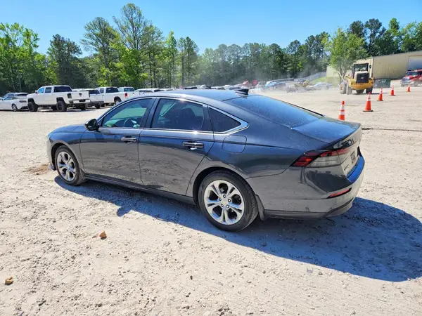1HGCY1F28RA026147 2024 HONDA ACCORD - Image 2