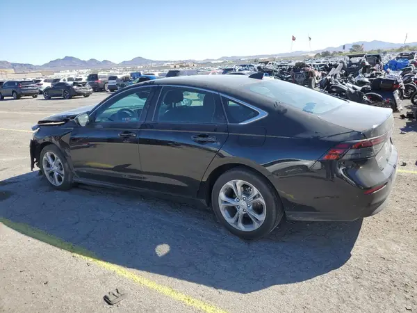 1HGCY1F28RA030117 2024 HONDA ACCORD - Image 2