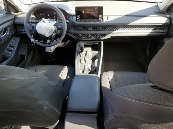 1HGCY1F28RA030117 2024 HONDA ACCORD - Image 8