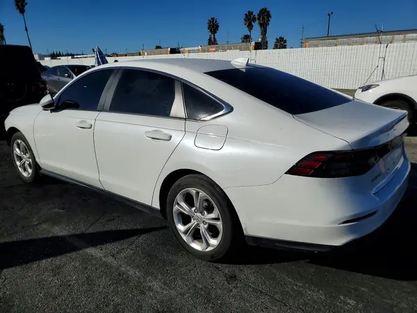 1HGCY1F28RA074635 2024 HONDA ACCORD - Image 2