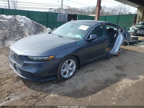 1HGCY1F28RA085778 2024 HONDA ACCORD - Image 2