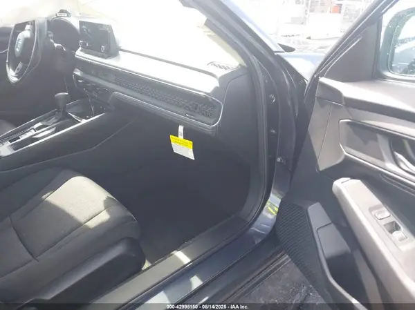 2025 HONDA ACCORD IAAI lot 42995150 auction photo 5