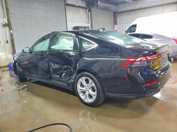 1HGCY1F28SA036246 2025 HONDA ACCORD - Image 2